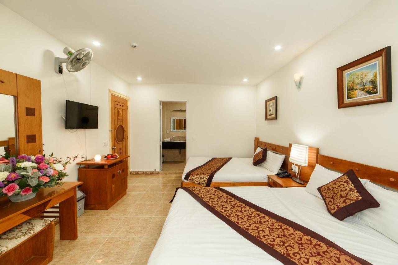 Le Nguyen Hotel Далат Екстер'єр фото